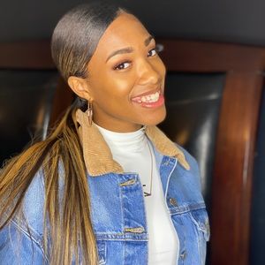 Meet your Posher, Nakia